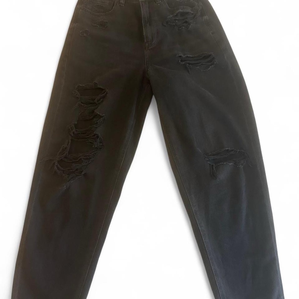 American Eagle Outfitters Black Distressed Straight Leg Jeans
